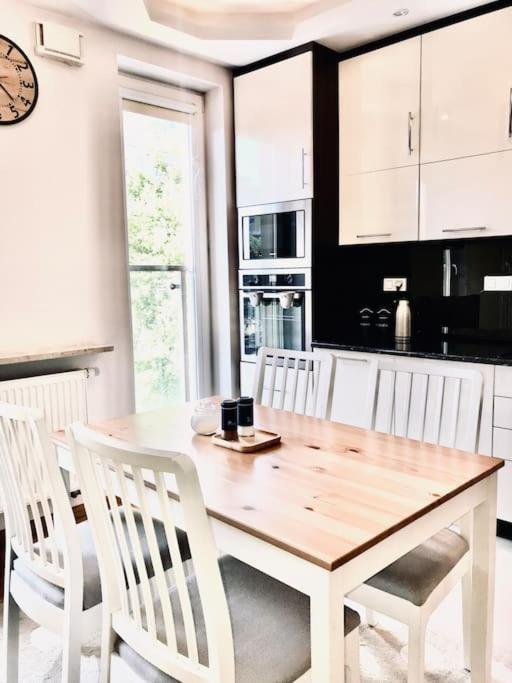 Nowoczesny Apartament Na Pradze Warszawa Zewnętrze zdjęcie