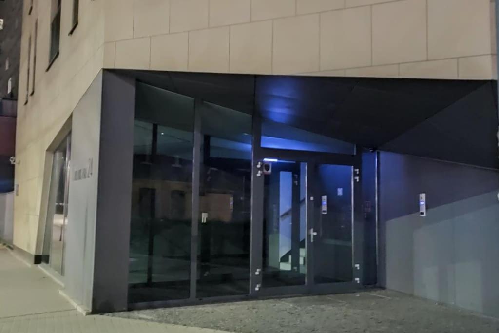 Nowoczesny Apartament Na Pradze Warszawa Zewnętrze zdjęcie